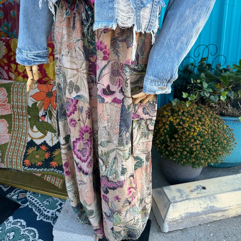 Wide Leg Floral Patchwork Pants in Multicolor - Picture 3 of 11